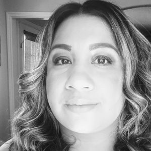 Meet your Posher, Karina